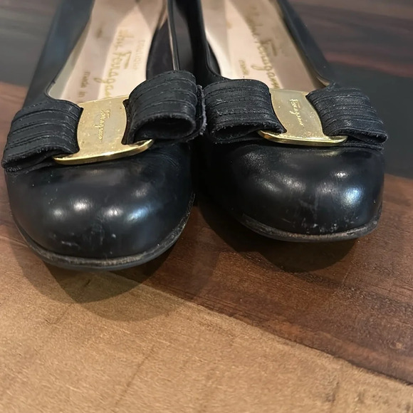 Salvatore Ferragamo Pumps size 5.5 B - Picture 3 of 12
